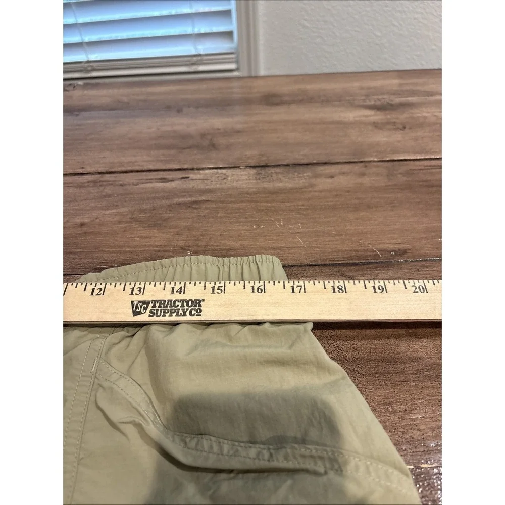 Eddie‎ Bauer Sport Swim Trunks Shorts Mens Medium Belted  Beige Cargo